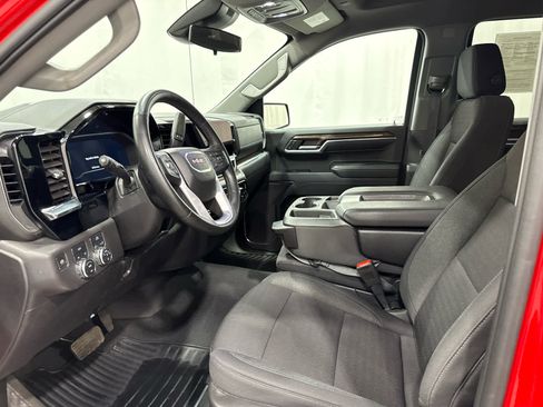 Certified 2024 GMC Sierra 1500 Elevation AWD/4WD image 11