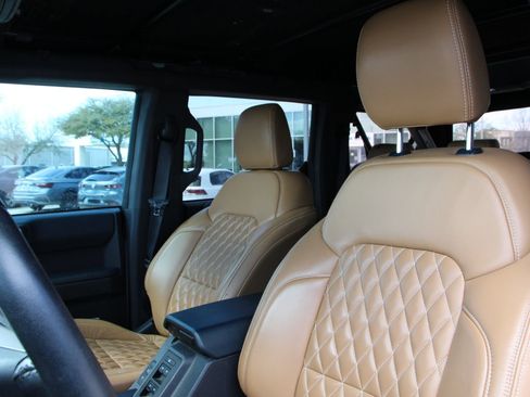 Used 2023 Ford Bronco Outer Banks AWD/4WD image 10