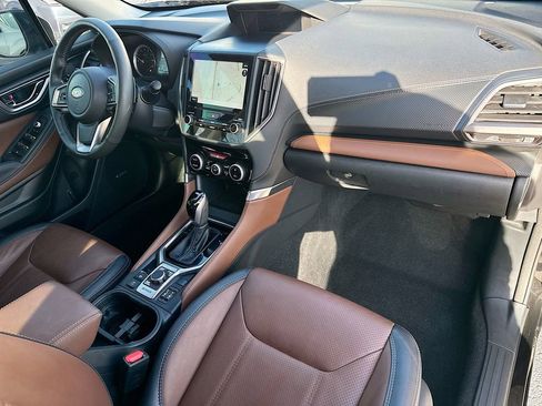 Used 2023 Subaru Forester Touring w/ Popular Package #3 image 41