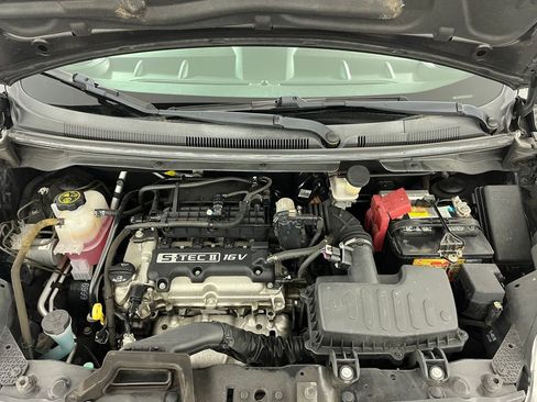 Used 2015 Chevrolet Spark LT FWD image 21