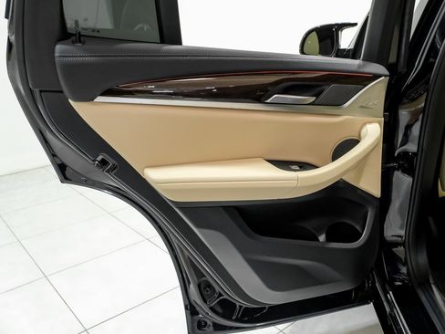 Used 2024 BMW X3 M40i w/ Premium Package image 38