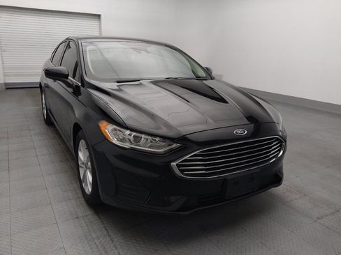 Used 2019 Ford Fusion SE FWD image 14