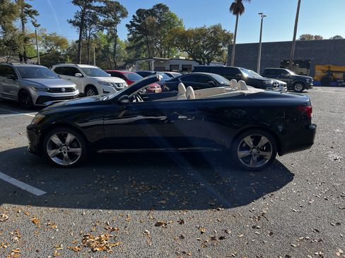 Used 2010 Lexus IS 250C image 44
