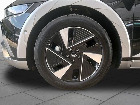 Certified 2026 Hyundai Ioniq 5 Limited RWD image 10