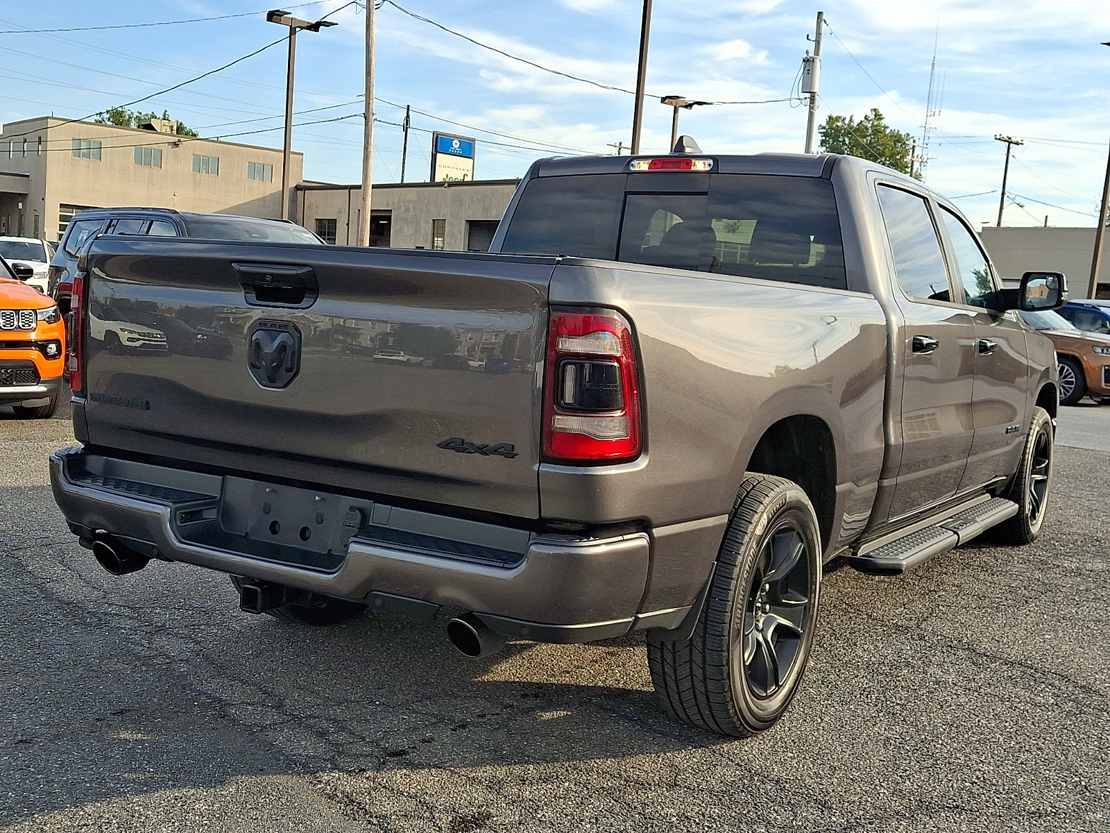 Used 2024 RAM 1500 Big Horn AWD/4WD image 6