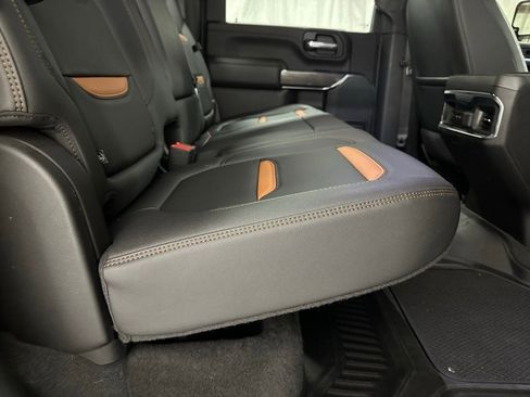 Used 2022 GMC Sierra 2500 AT4 image 52