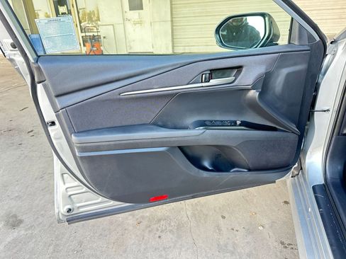 Used 2025 Toyota Camry LE image 20