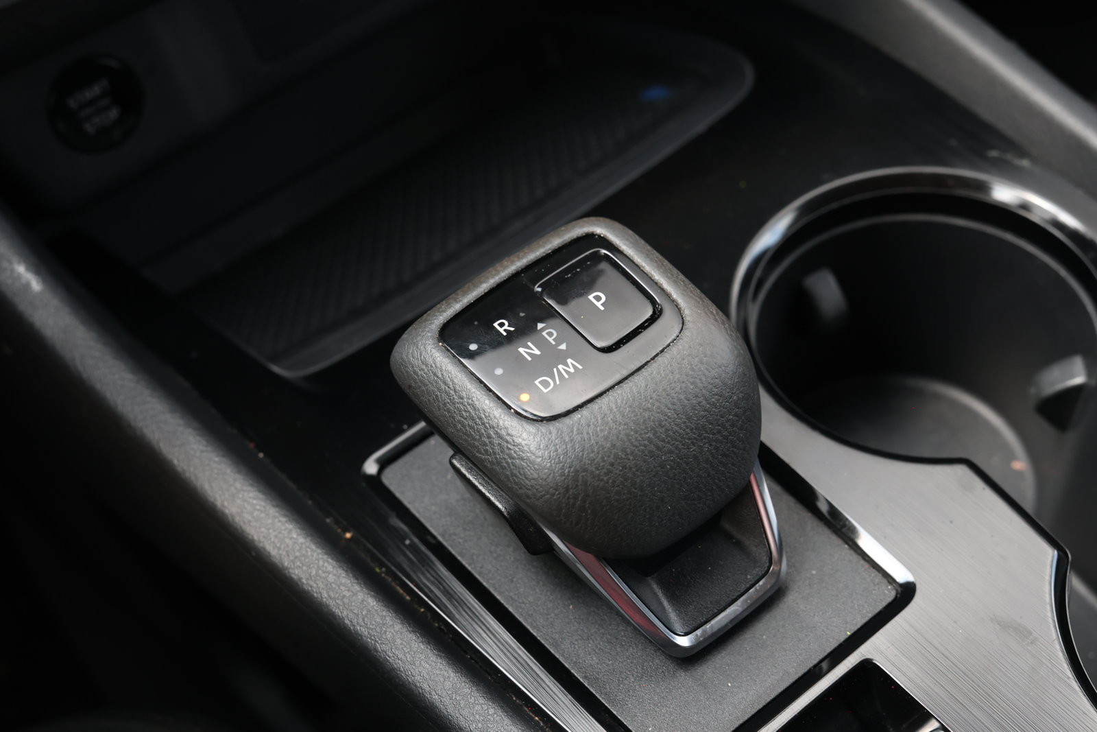 Used 2025 Nissan Rogue SV AWD/4WD image 23
