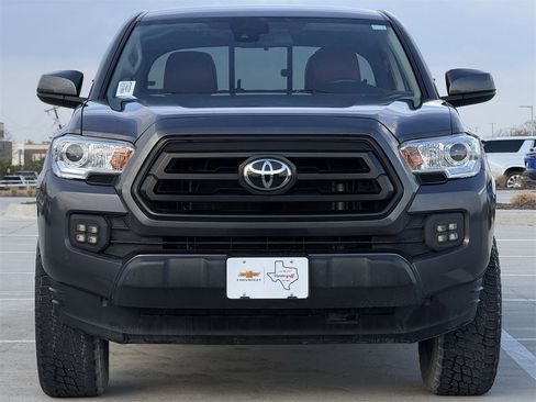 Used 2021 Toyota Tacoma SR w/ SR Convenience Package image 7