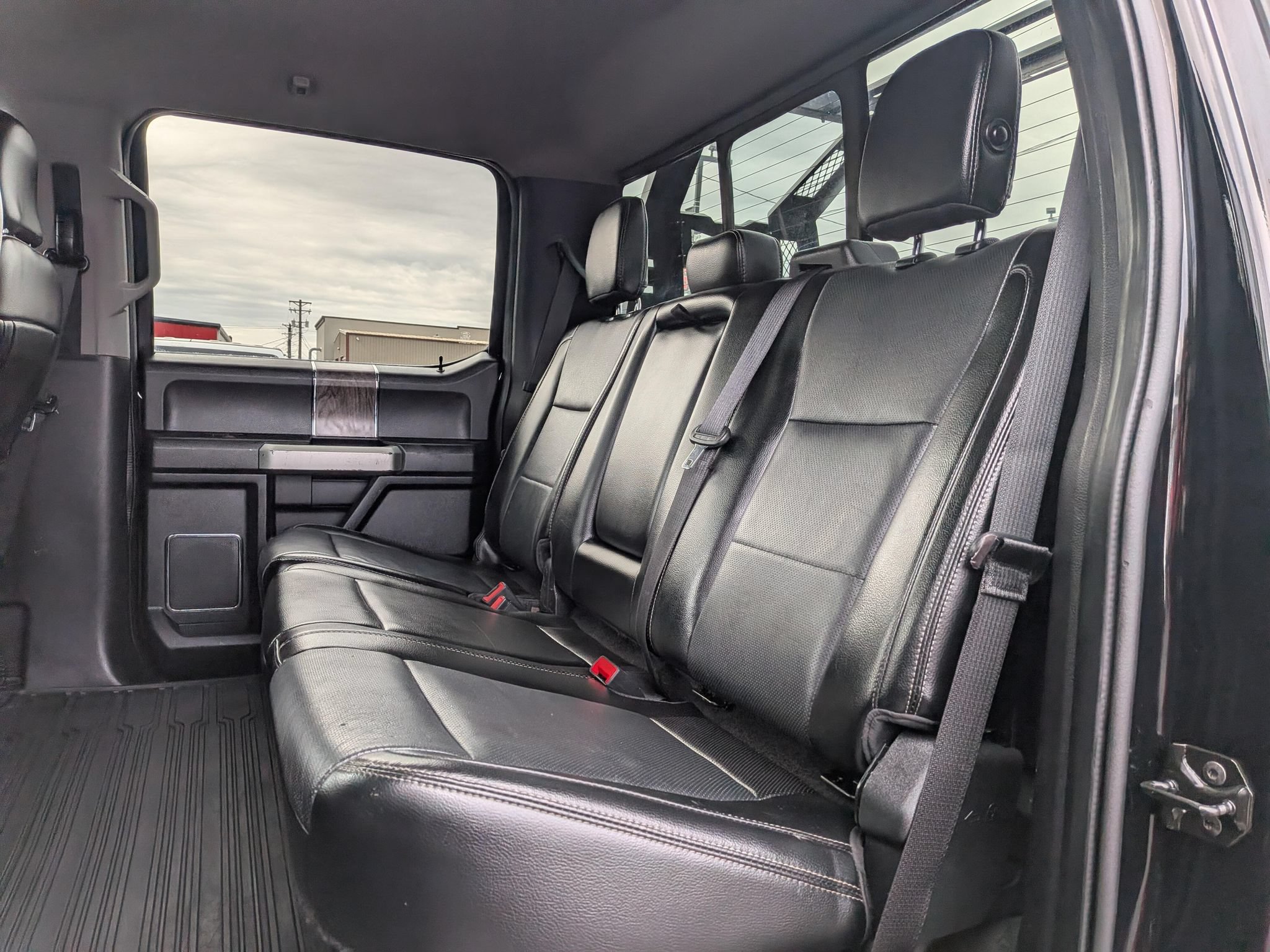 Used 2018 Ford F350 Lariat w/ FX4 4x4 Off Road Package image 7