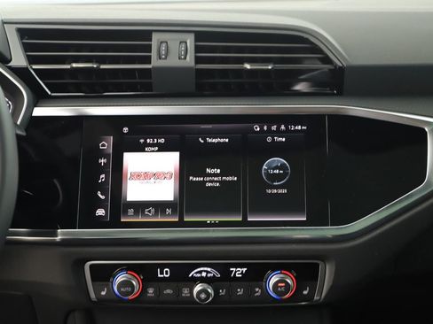 New 2025 Audi Q3 2.0T Premium image 19