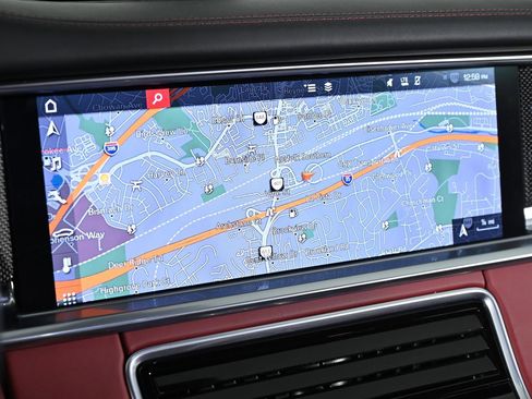 Used 2020 Porsche Panamera GTS image 18