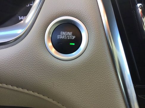 Used 2023 Chevrolet Traverse LS w/ Safety Package image 33