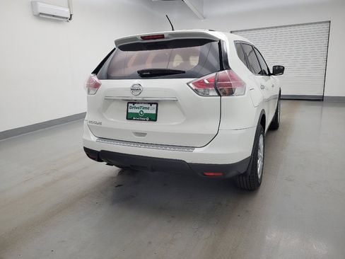 Used 2015 Nissan Rogue S image 7
