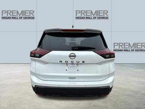 New 2026 Nissan Rogue Dark Armor FWD image 6