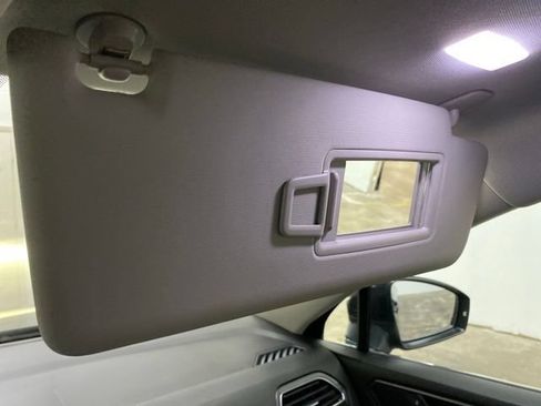 Used 2023 Volkswagen Tiguan SE w/ Panoramic Sunroof Package FWD image 68