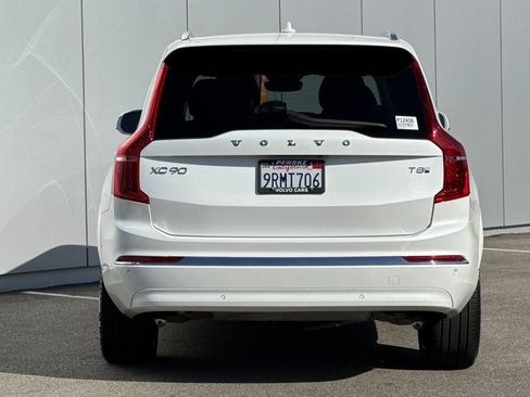 Used 2025 Volvo XC90 T8 Plus AWD/4WD image 4