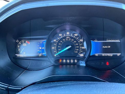 Used 2023 Ford Edge Titanium image 25