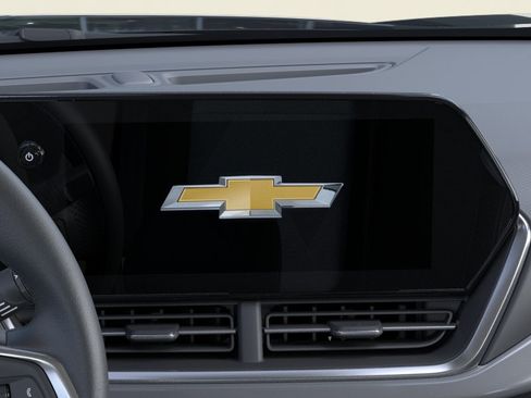 New 2026 Chevrolet Trax LT w/ Driver Confidence Package FWD image 20