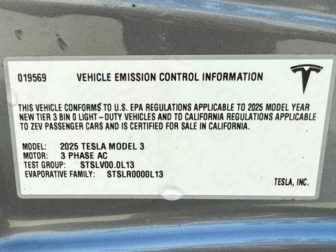 Used 2025 Tesla Model 3 Long Range RWD image 11