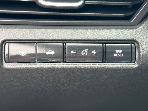 New 2026 Nissan Altima 2.5 SV FWD image 31