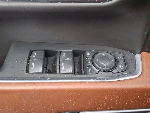 Certified 2024 GMC Sierra 2500 Denali Ultimate image 23