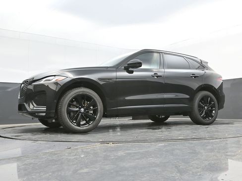 Used 2026 Jaguar F-PACE R-Dynamic S image 37