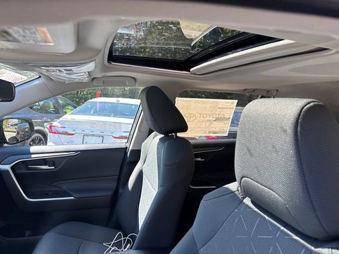 New 2025 Toyota RAV4 XLE image 34