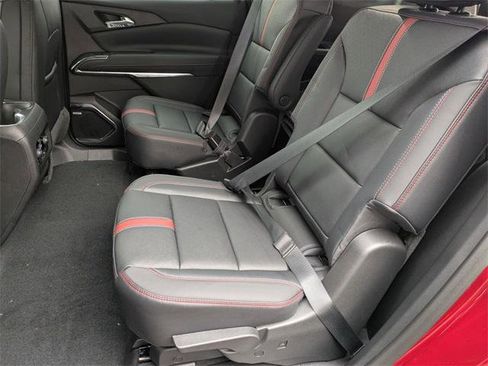 New 2026 Chevrolet Traverse RS w/ LPO, Floor Liner Package image 25