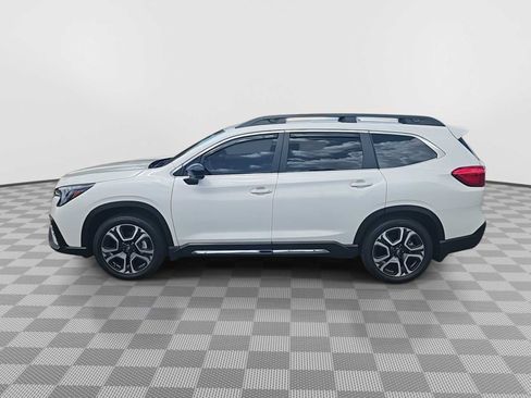 Used 2024 Subaru Ascent Limited w/ Technology Package AWD/4WD image 5