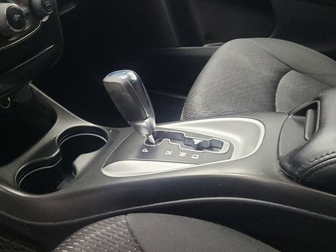 Used 2018 Dodge Journey SE FWD image 26