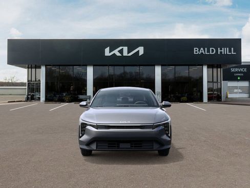 New 2025 Kia K4 LXS image 2