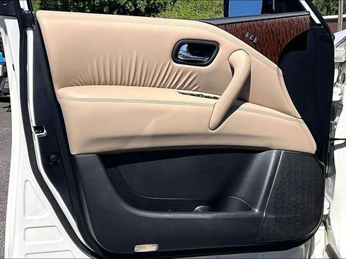 Used 2020 Nissan Armada Platinum w/ Captain's Chairs Package image 16