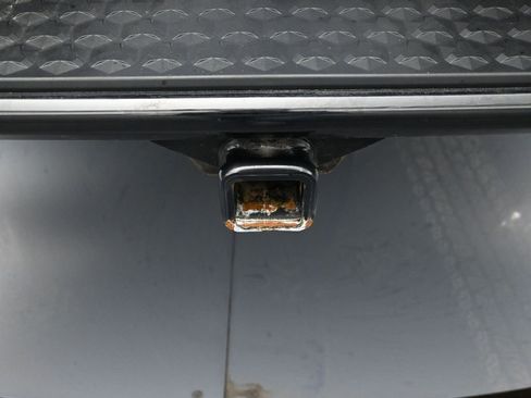 Used 2024 GMC Canyon AT4 w/ Canyon Safety Plus Package image 36