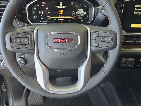 New 2026 GMC Sierra 1500 SLE image 26