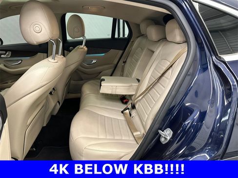 Used 2019 Mercedes-Benz GLC 300 4MATIC Coupe image 22
