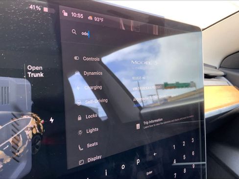 Used 2020 Tesla Model 3 Standard Range Plus RWD image 17