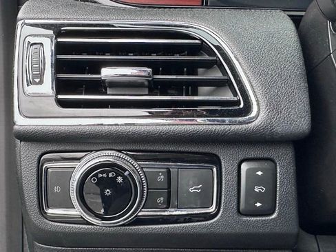 Used 2020 Lincoln Navigator L Reserve w/ Luxury Package image 23