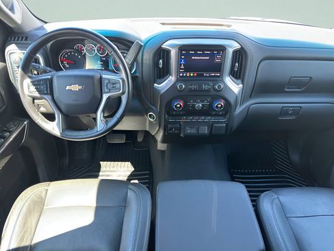 Used 2020 Chevrolet Silverado 1500 LTZ AWD/4WD image 20