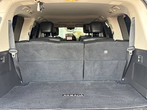Used 2022 Nissan Armada Platinum w/ Captain's Chairs Package RWD image 19