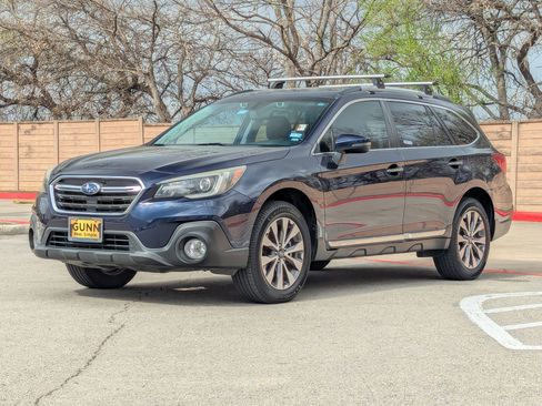 Used 2018 Subaru Outback 2.5i Touring w/ Popular Package #3 image 7