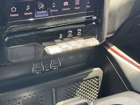 Used 2026 RAM 1500 Rebel w/ Rebel Level 1 Equipment Group AWD/4WD image 31