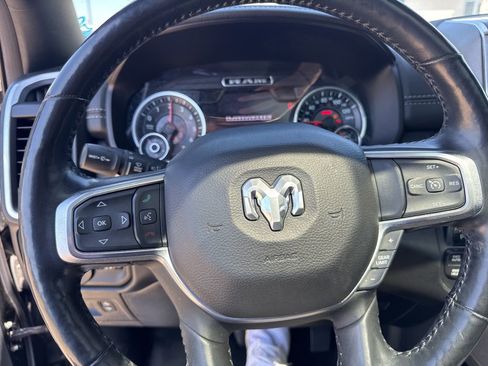 Used 2020 RAM 1500 Laramie w/ Sport Appearance Package image 10