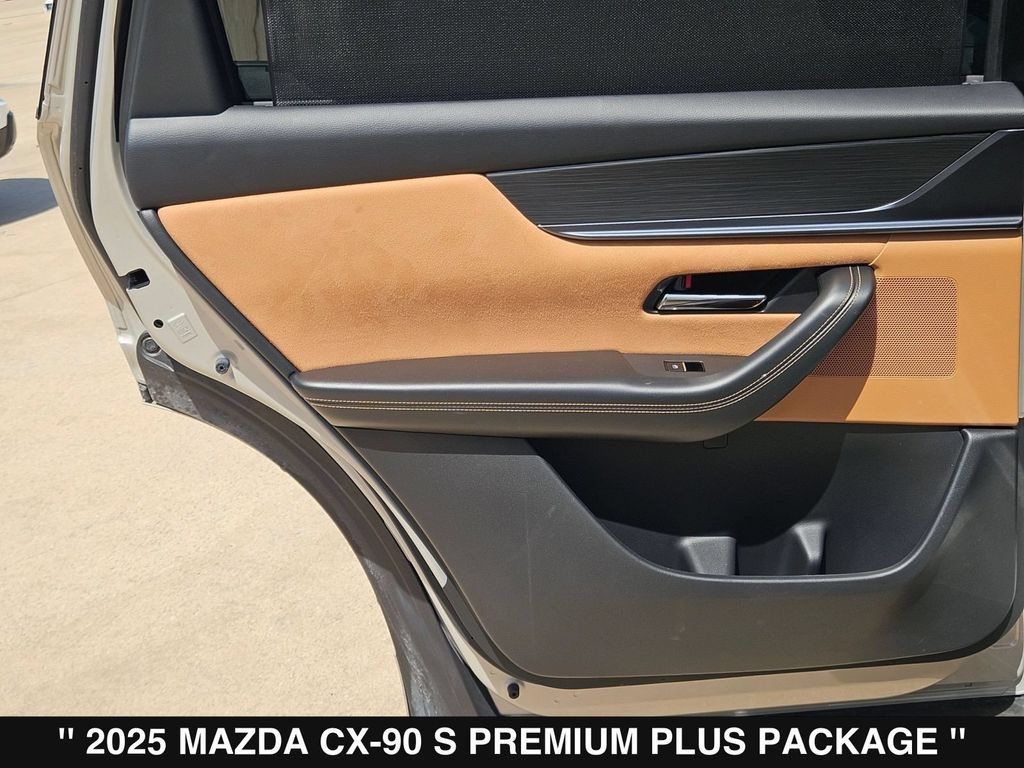Used 2025 MAZDA CX-90 3.3 Turbo S w/ Premium Plus AWD/4WD image 19