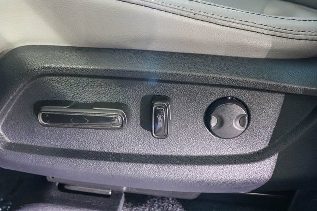 Used 2023 Honda Pilot Touring image 23
