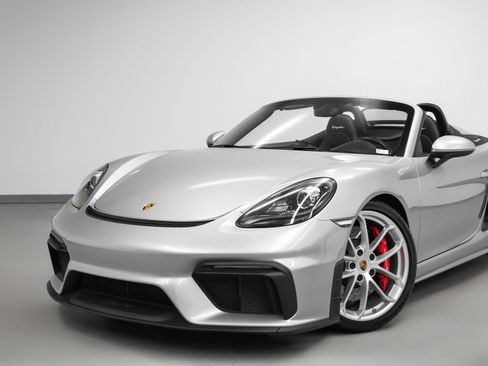 Used 2020 Porsche 718 Boxster Spyder image 7