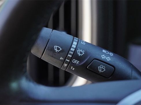 Used 2019 GMC Sierra 1500 SLT image 29