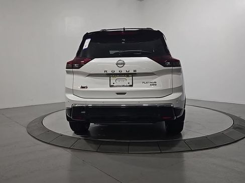 New 2026 Nissan Rogue Platinum w/ Platinum Premium Package AWD/4WD image 4