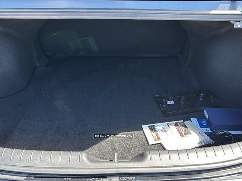 Certified 2025 Hyundai Elantra SEL FWD image 14