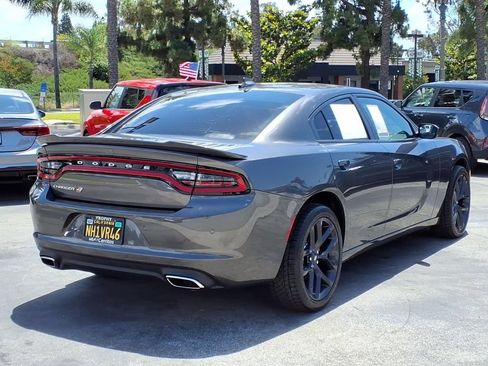 Used 2022 Dodge Charger SXT w/ Cold Weather Package AWD/4WD image 4